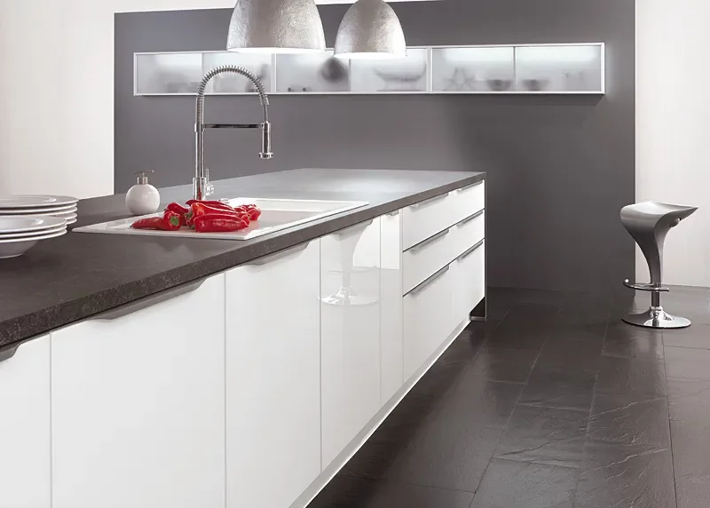 contacto con Kitchen Splahss